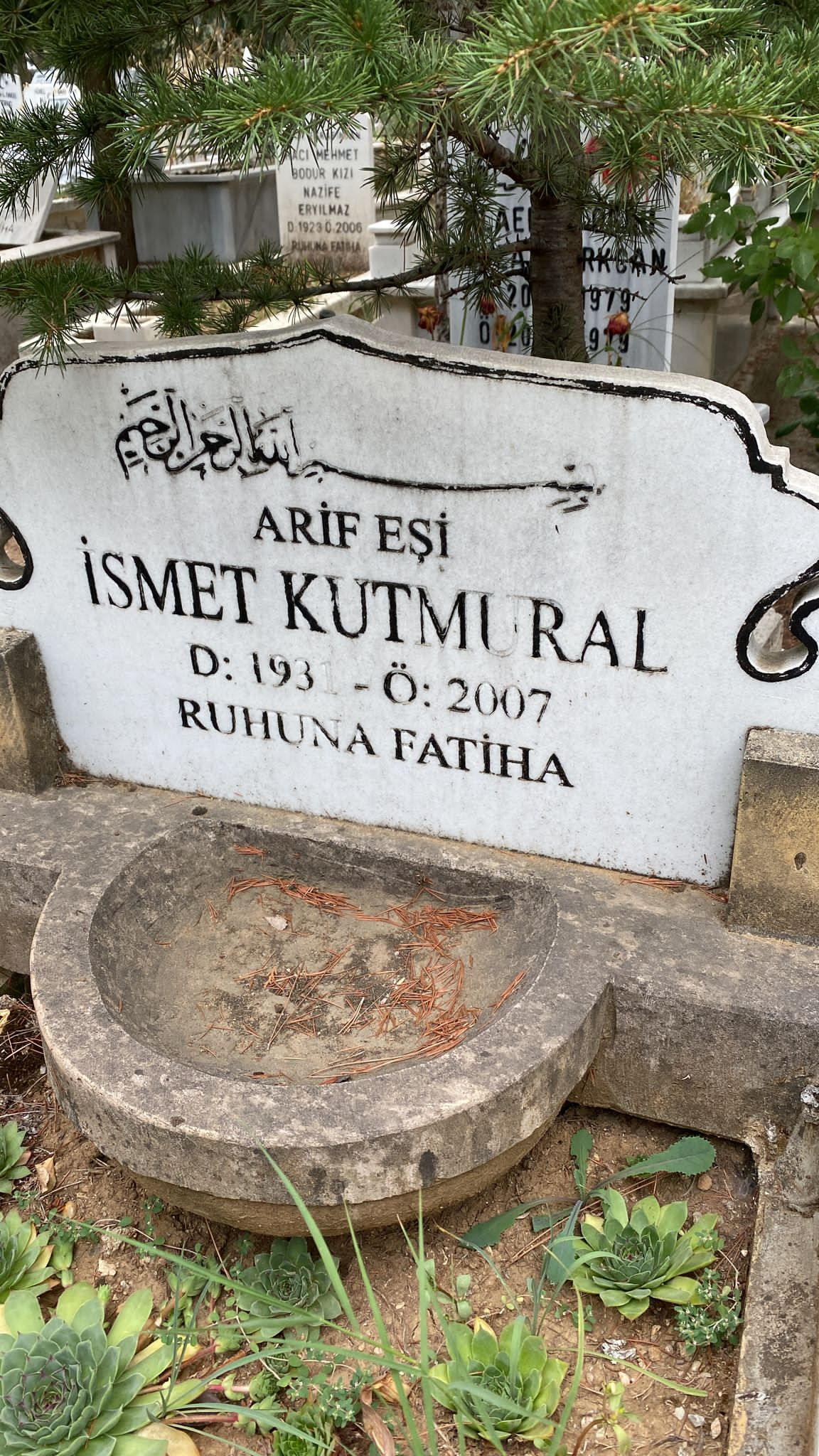 İsmet KUTMURAL